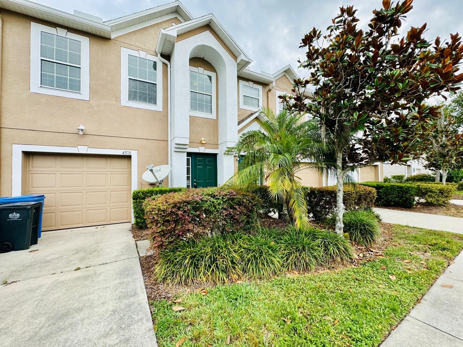 ASHBURN SQUARE TWNHMS - Residential Lease