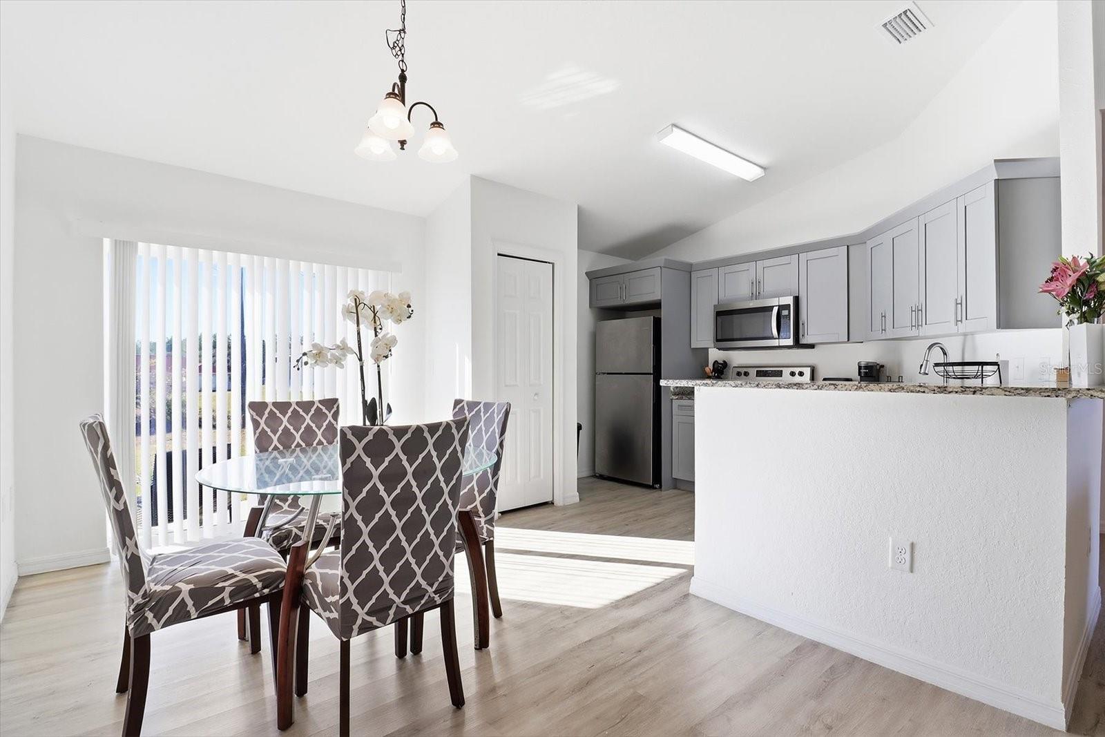 MARION OAKS UN 5 - Residential