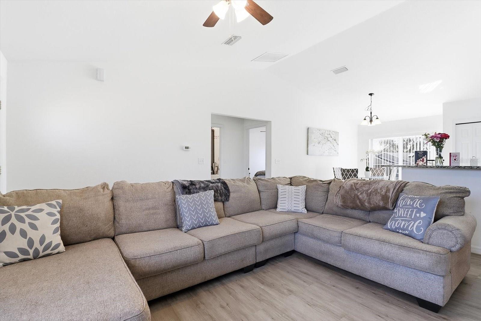 MARION OAKS UN 5 - Residential