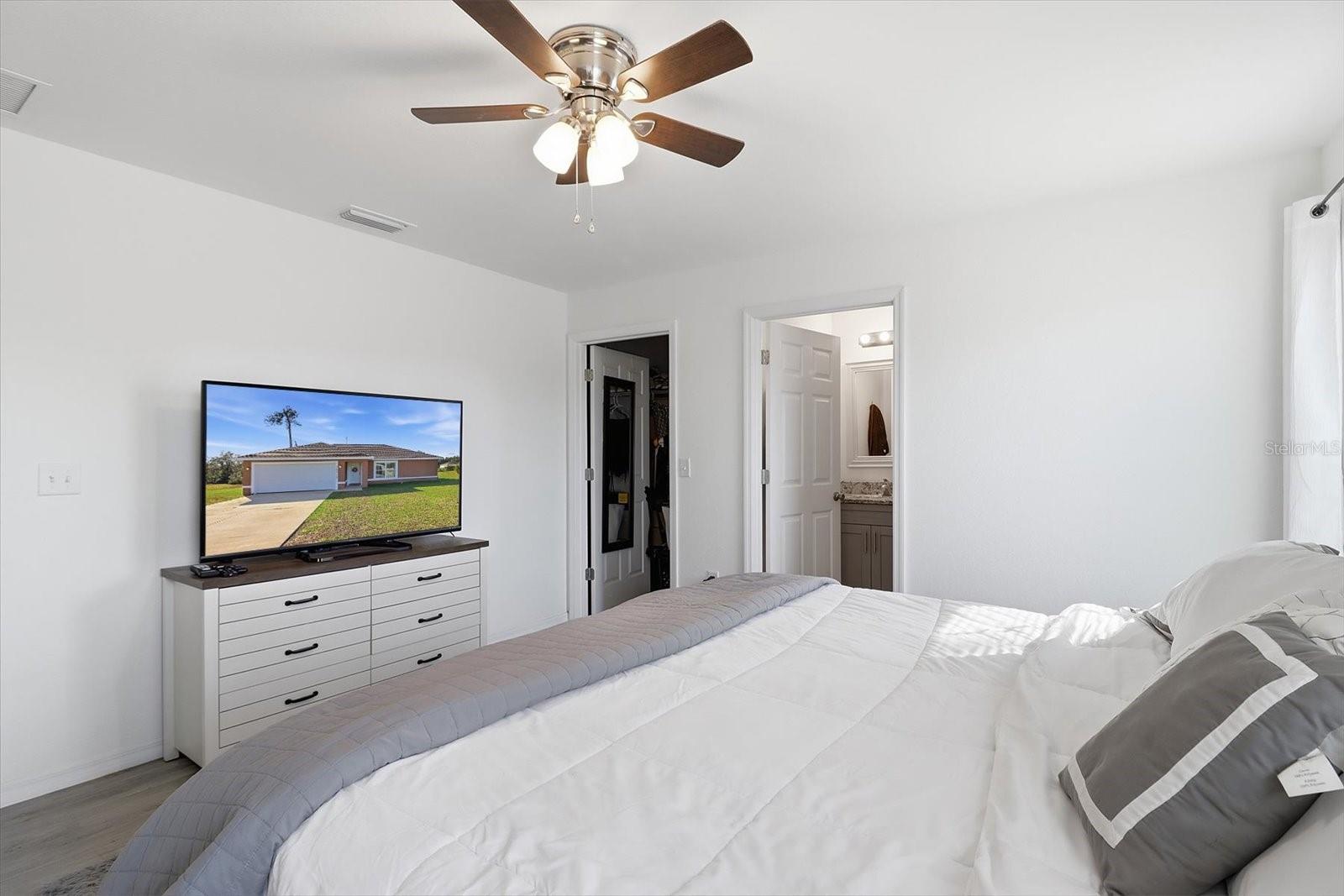 MARION OAKS UN 5 - Residential