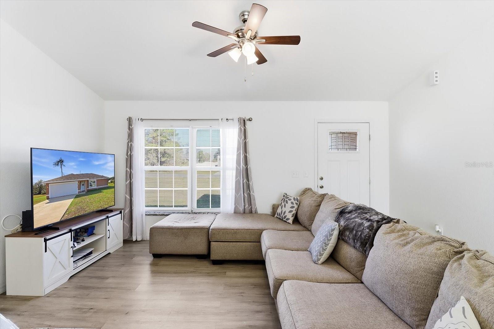 MARION OAKS UN 5 - Residential