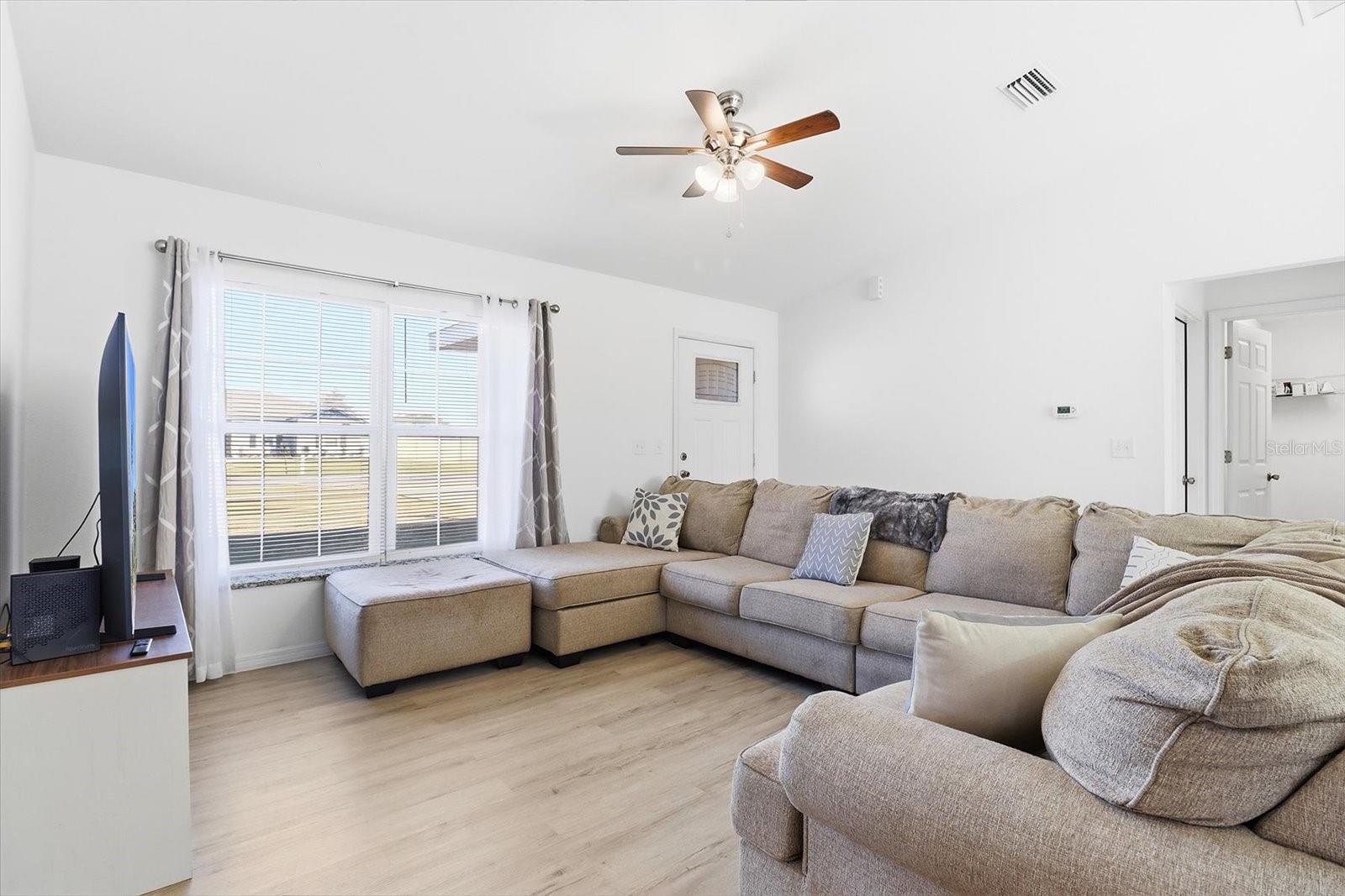 MARION OAKS UN 5 - Residential