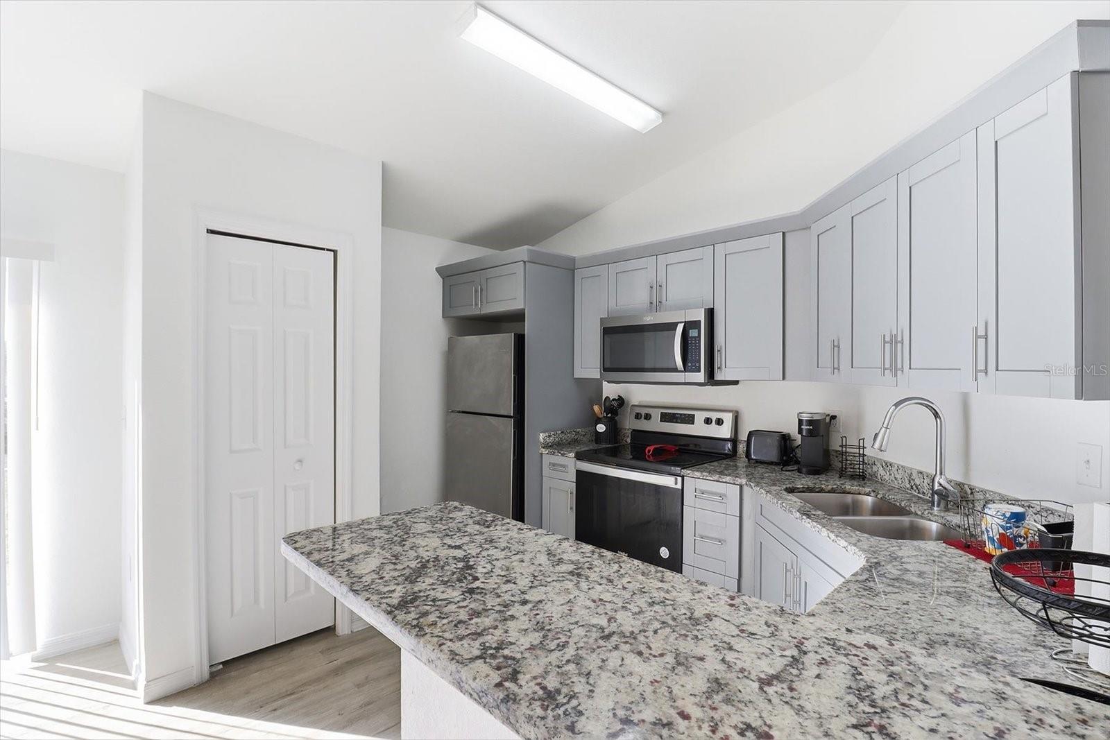 MARION OAKS UN 5 - Residential