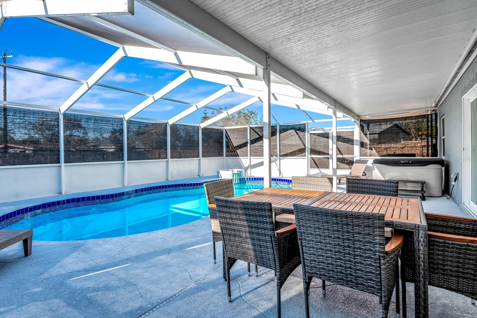 MEADOW LAKES EAST - Residential