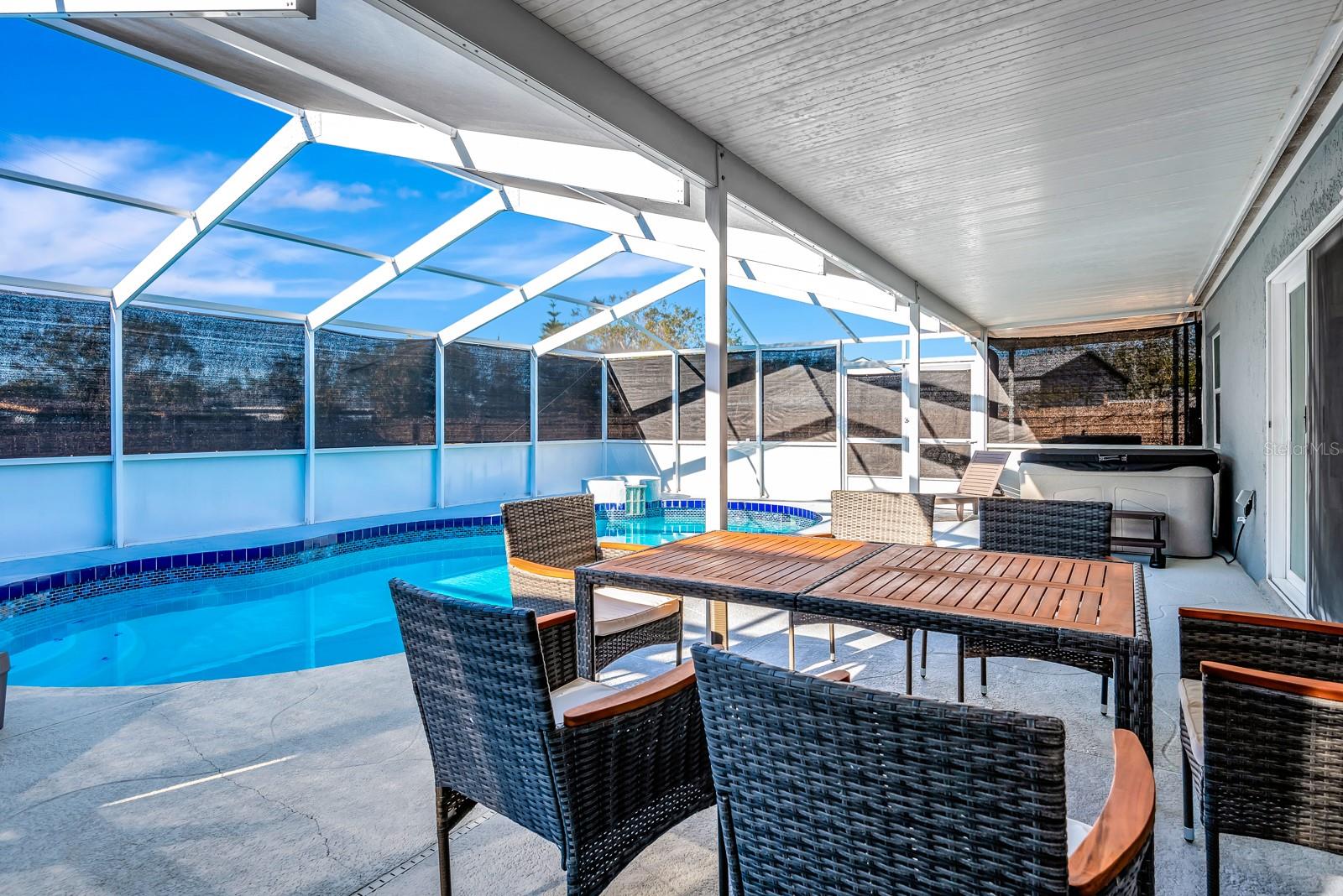 MEADOW LAKES EAST - Residential