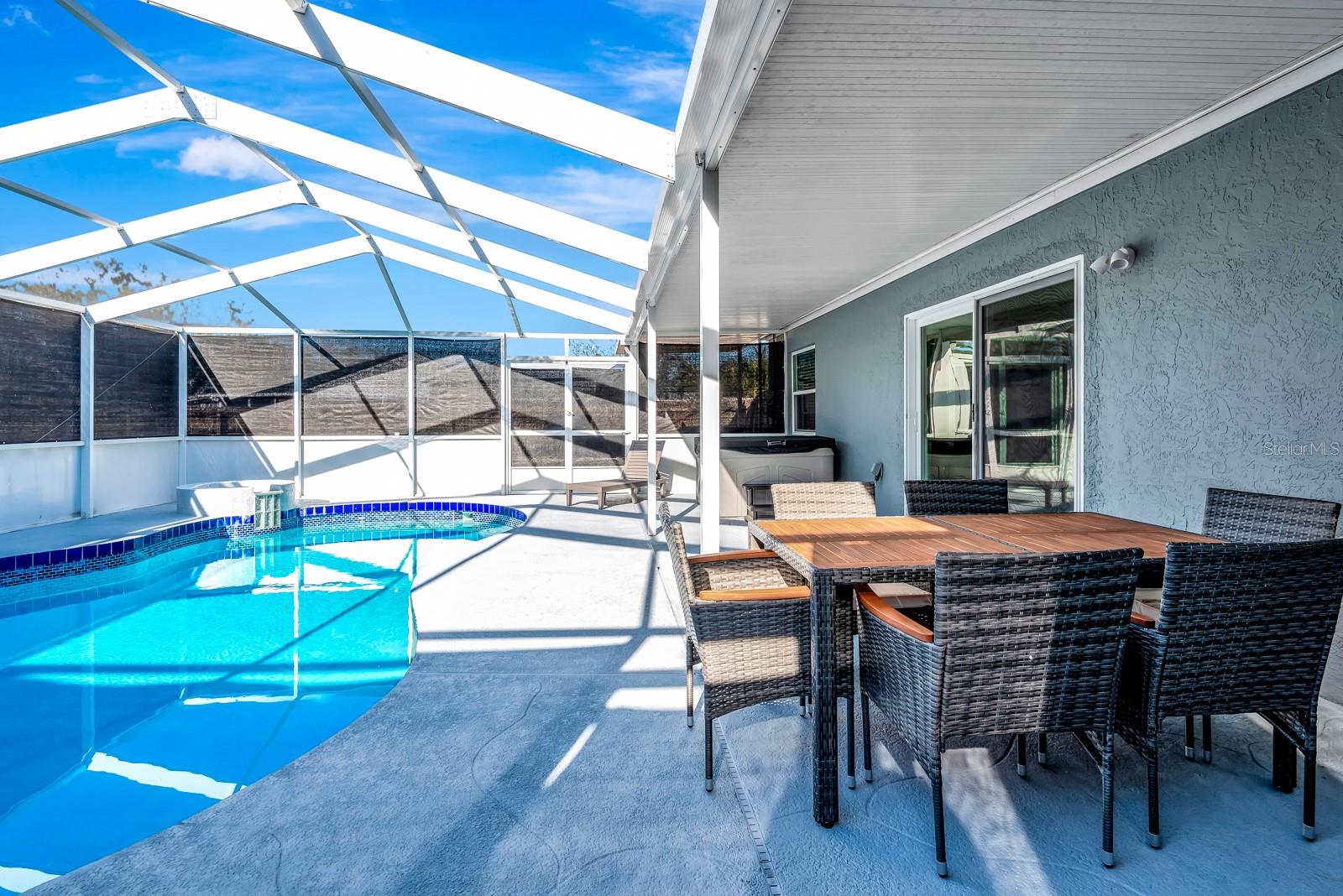 MEADOW LAKES EAST - Residential