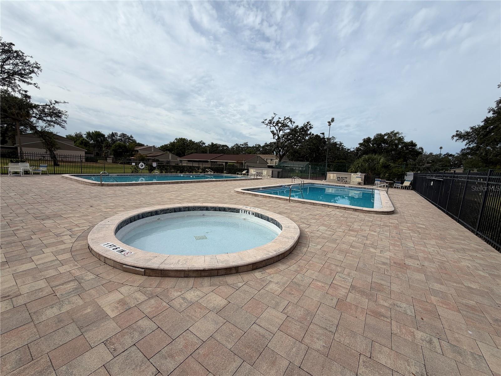 MEADOWOOD CONDO VILLAGE ONE - Residential