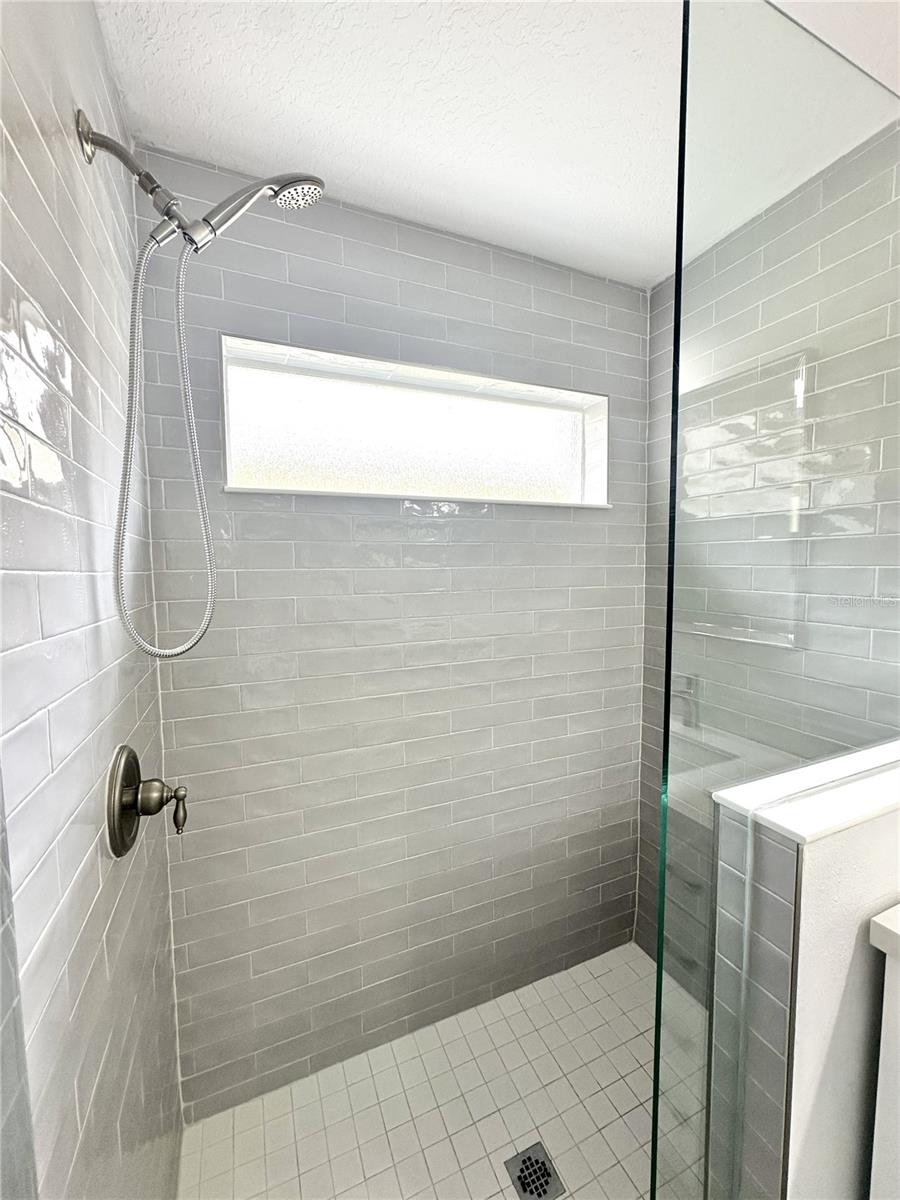 LEESBURG ARLINGTON RIDGE PH 1-B - Residential