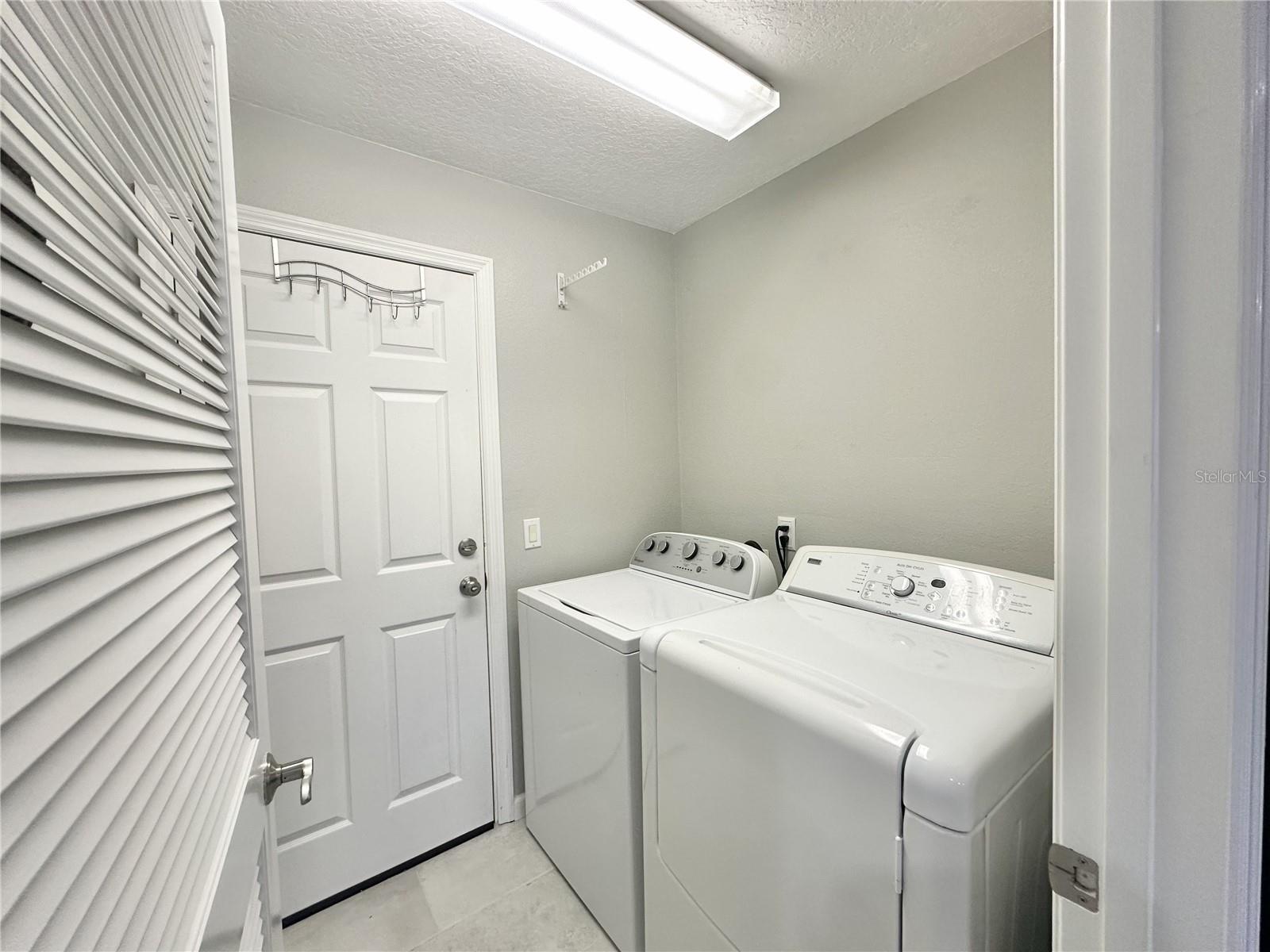 LEESBURG ARLINGTON RIDGE PH 1-B - Residential