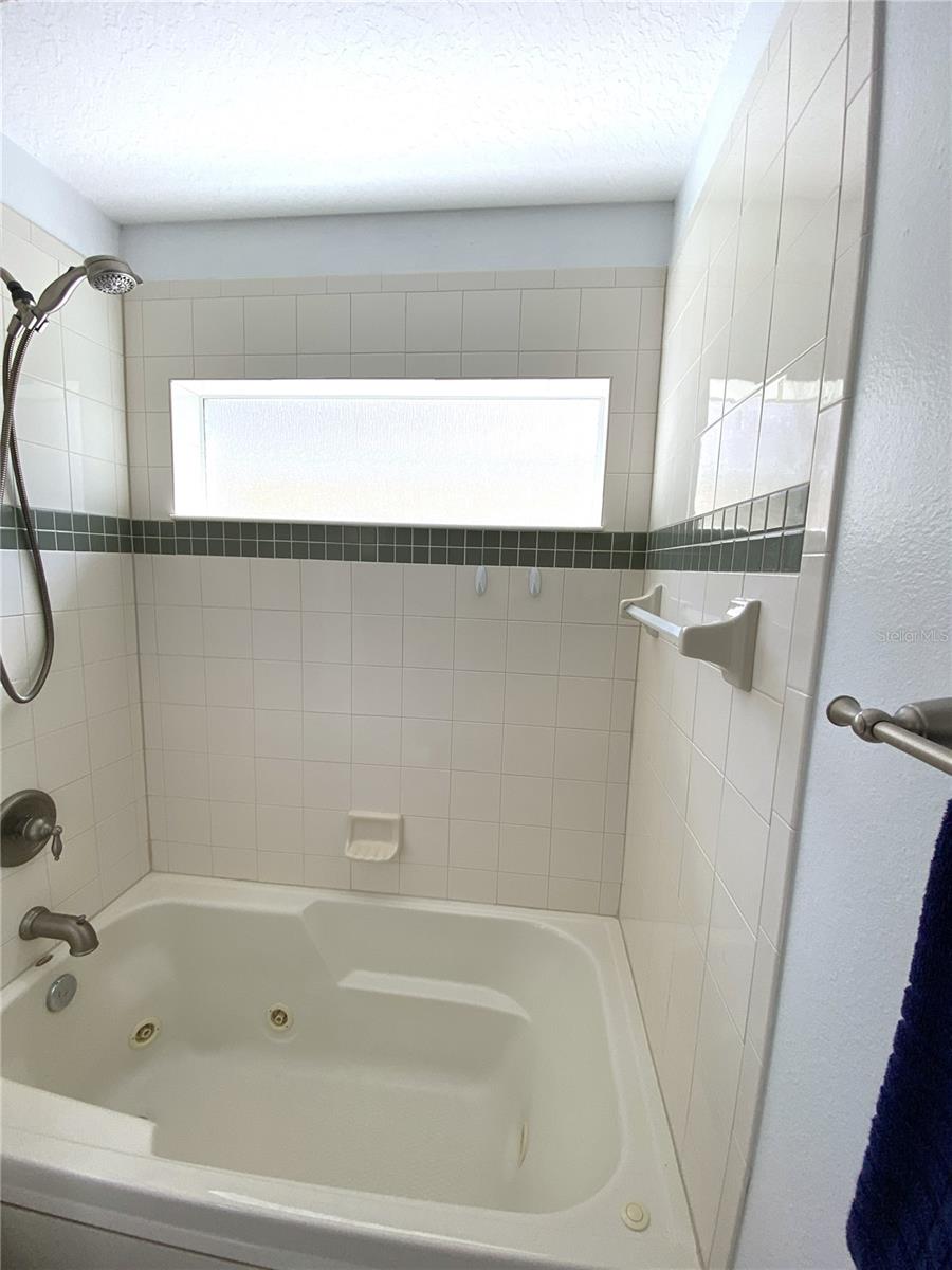 LEESBURG ARLINGTON RIDGE PH 1-B - Residential