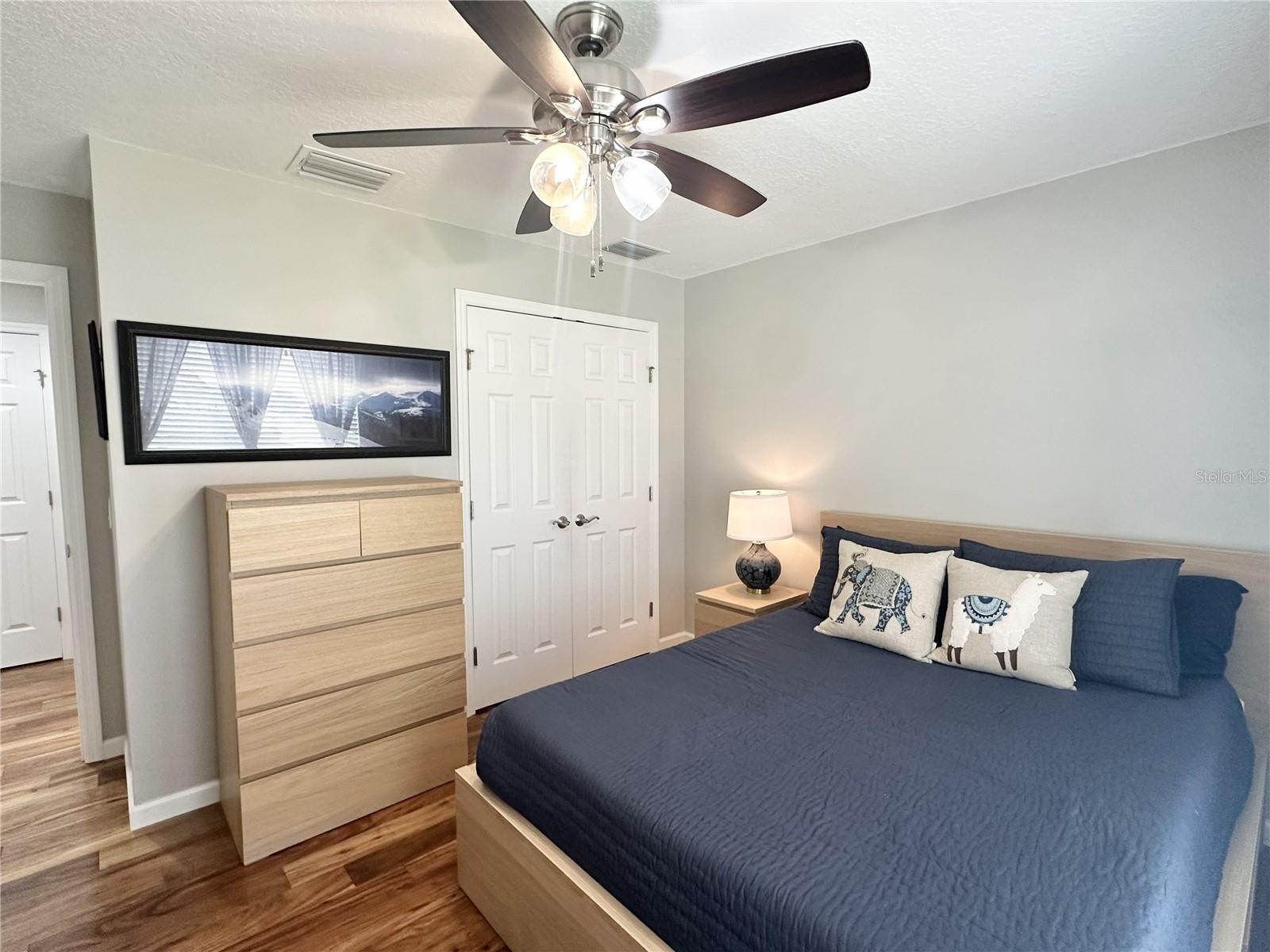 LEESBURG ARLINGTON RIDGE PH 1-B - Residential