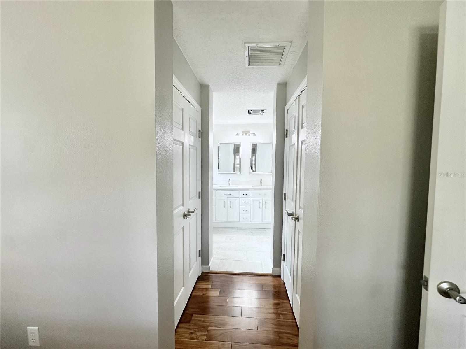 LEESBURG ARLINGTON RIDGE PH 1-B - Residential