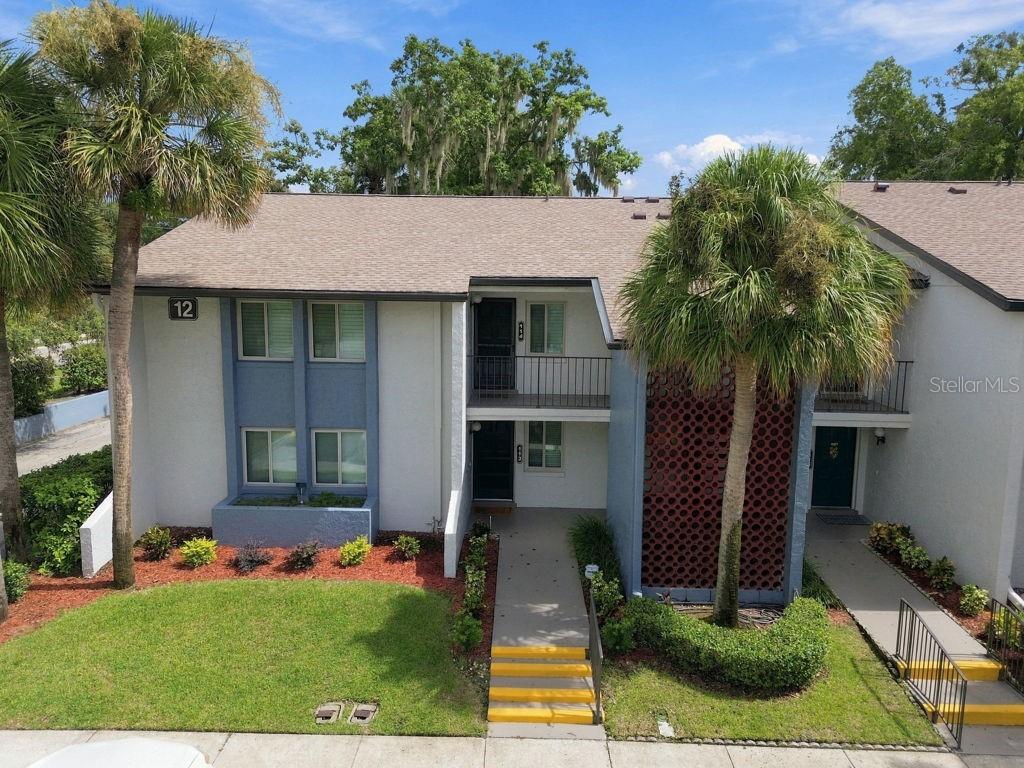 Photo of 12 Escondido Circle #114, Altamonte Springs, FL 32701 (MLS # O6449320)
