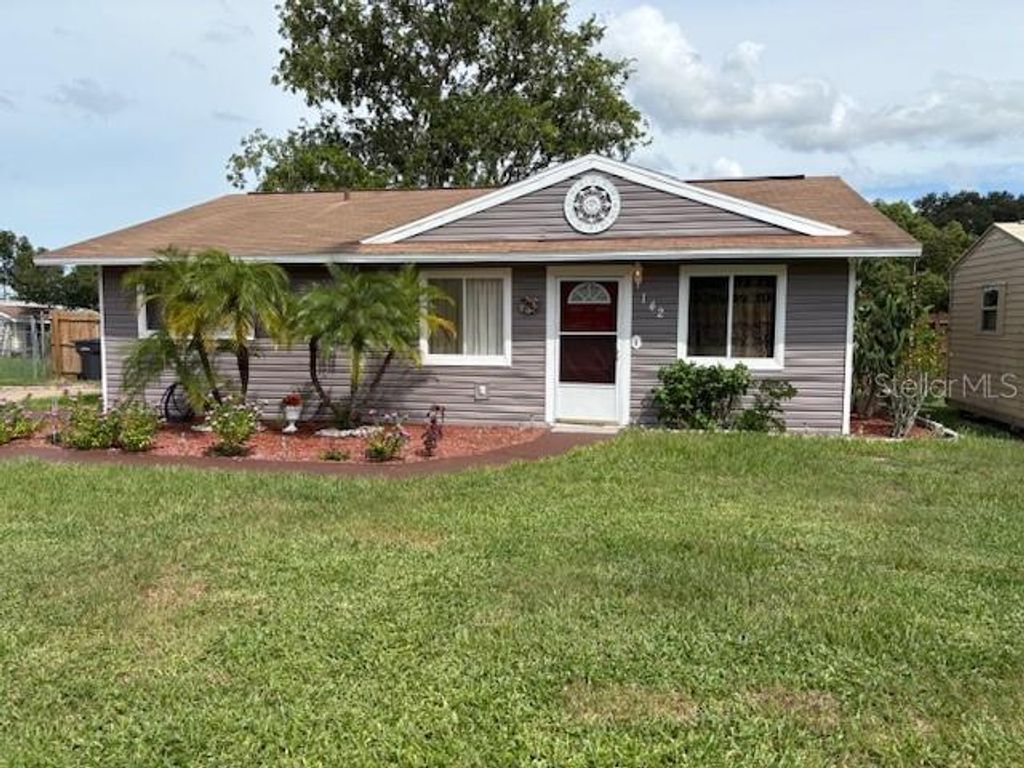 Photo of 142 Martha Drive, Lake Wales, FL 33898 (MLS # K4903079)