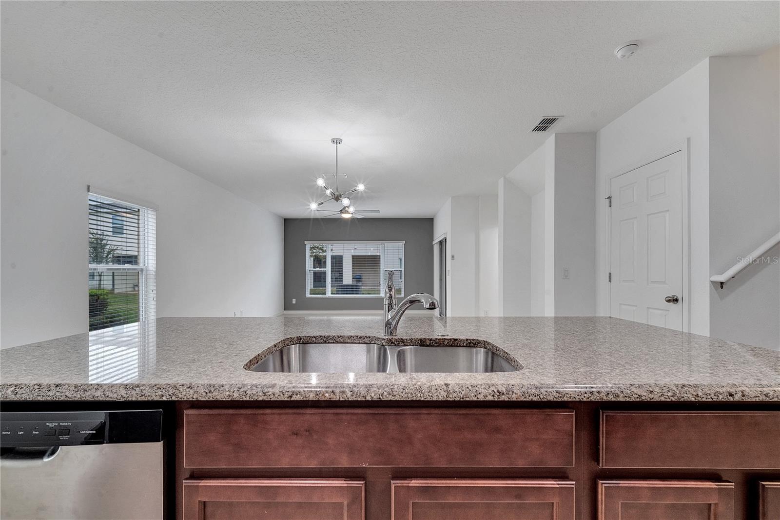 HERITAGE RUN - Residential Lease