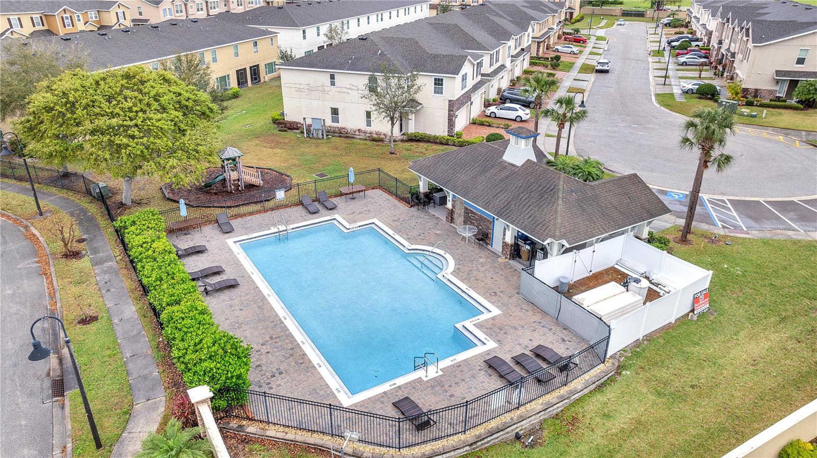 HERITAGE RUN - Residential Lease