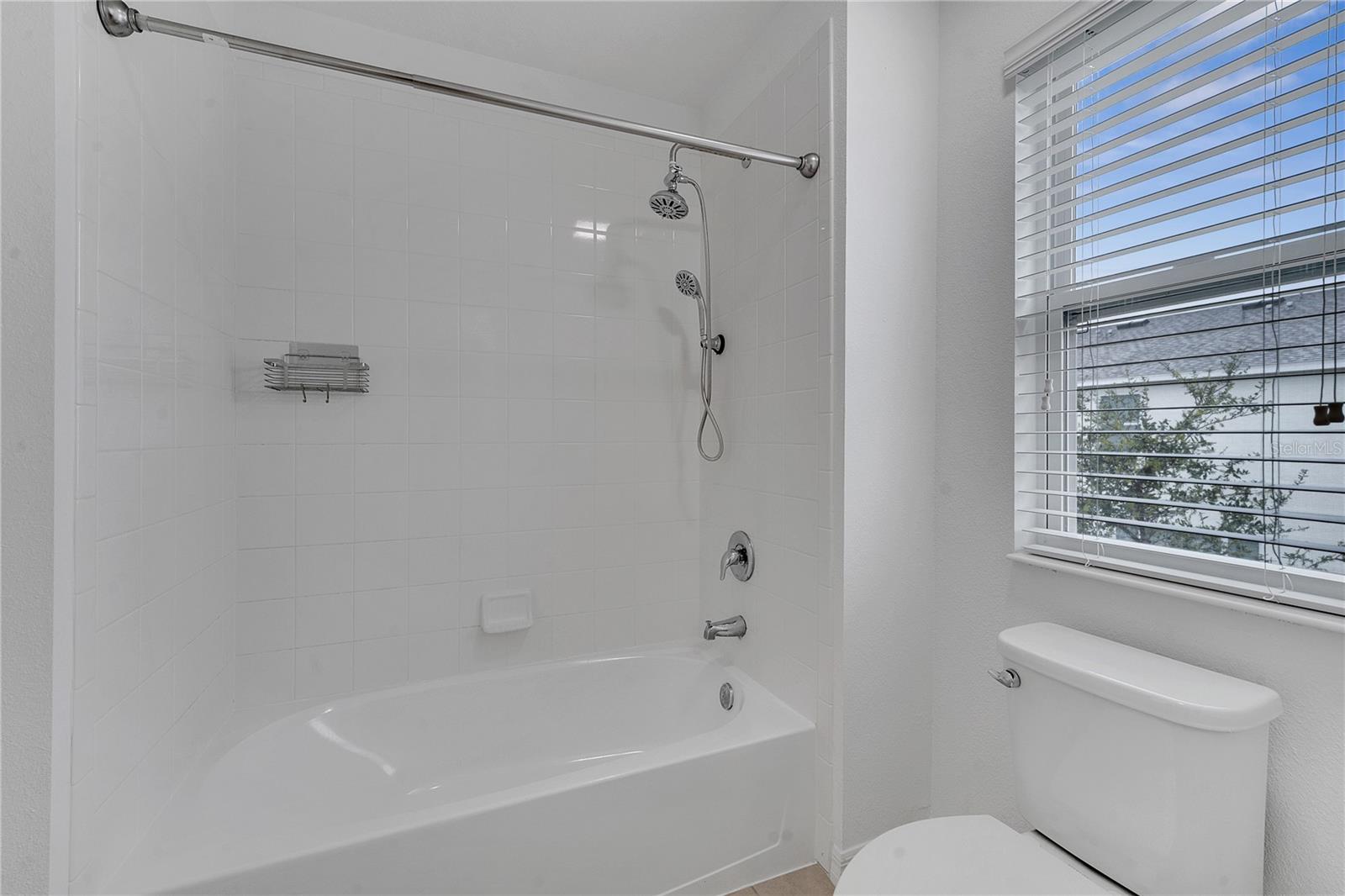 HERITAGE RUN - Residential Lease