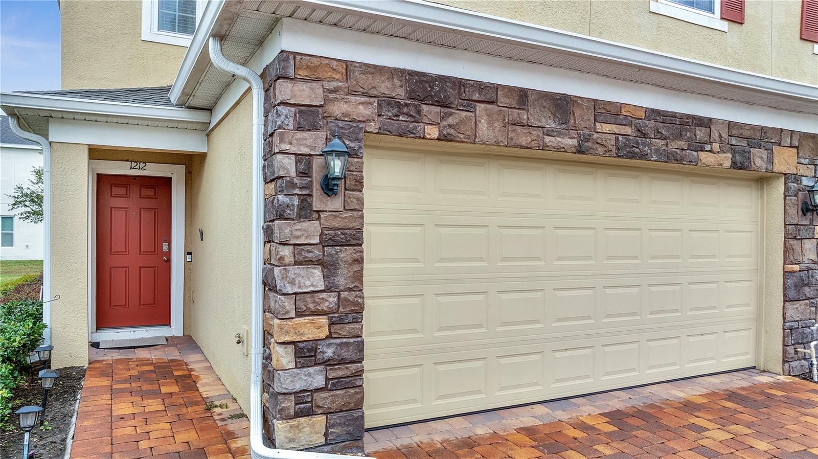 HERITAGE RUN - Residential Lease