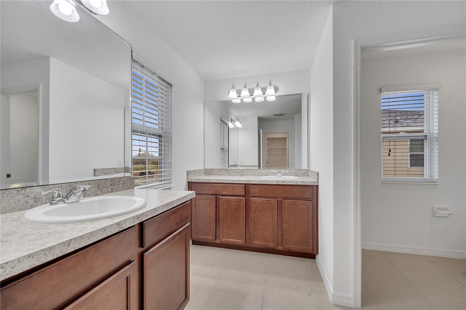 HERITAGE RUN - Residential Lease