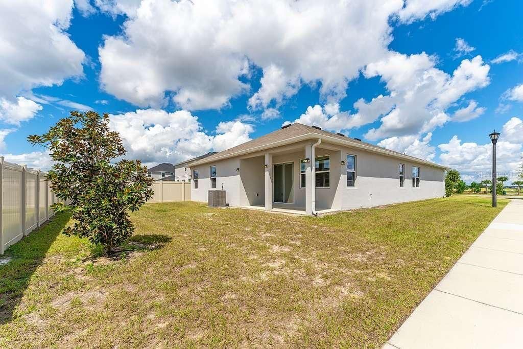Photo of 520 Overpool Avenue, Davenport, FL 33896 (MLS # S5143723)