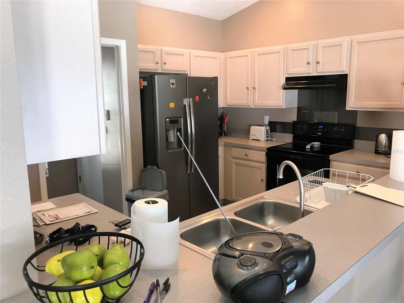 GLENN LAKES PH 1A - Residential Lease