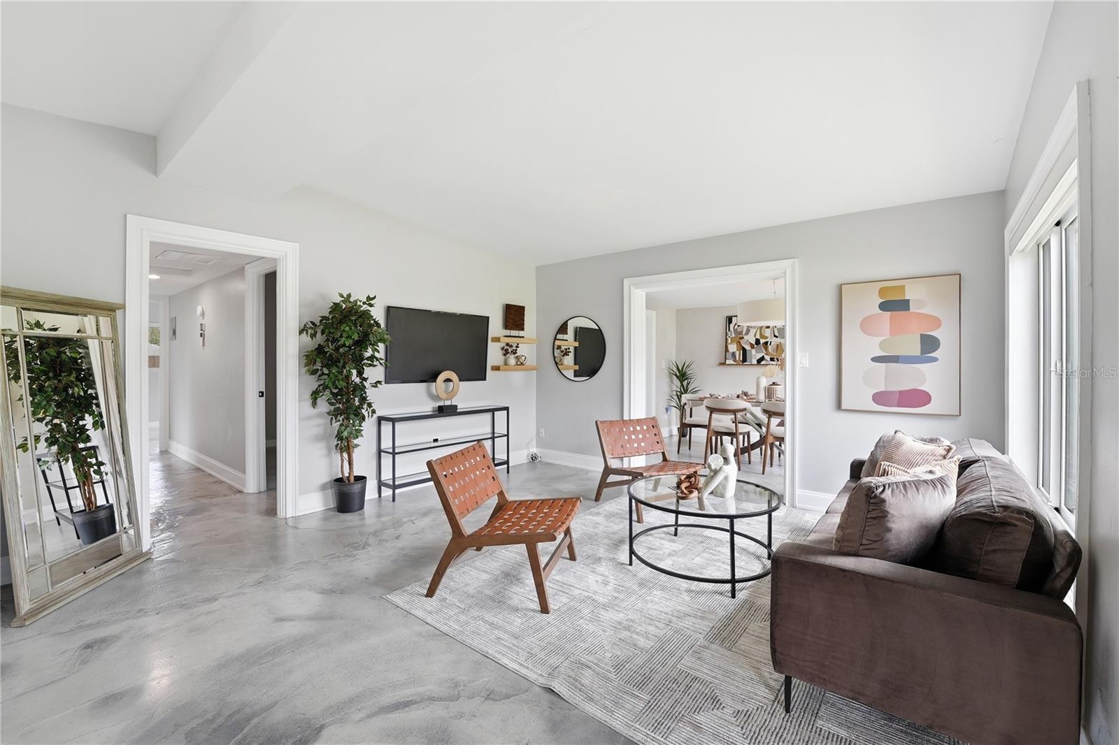 4033 IBIS DRIVE