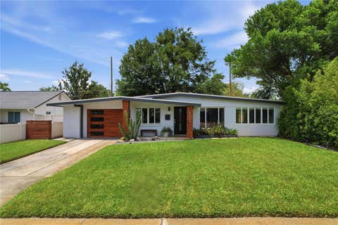 Photo of 4033 Ibis Drive, Orlando, FL 32803 (MLS # O6413734)