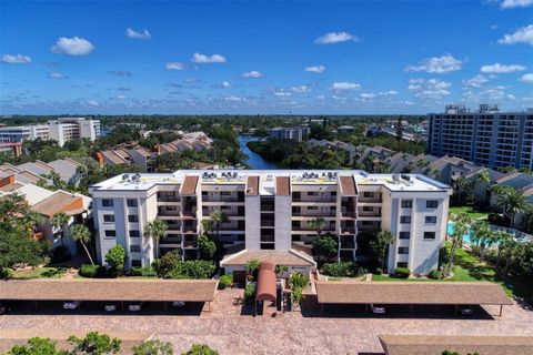 Photo of 1100 Cove Ii Place #910, Sarasota, FL 34242 (MLS # A4672227)