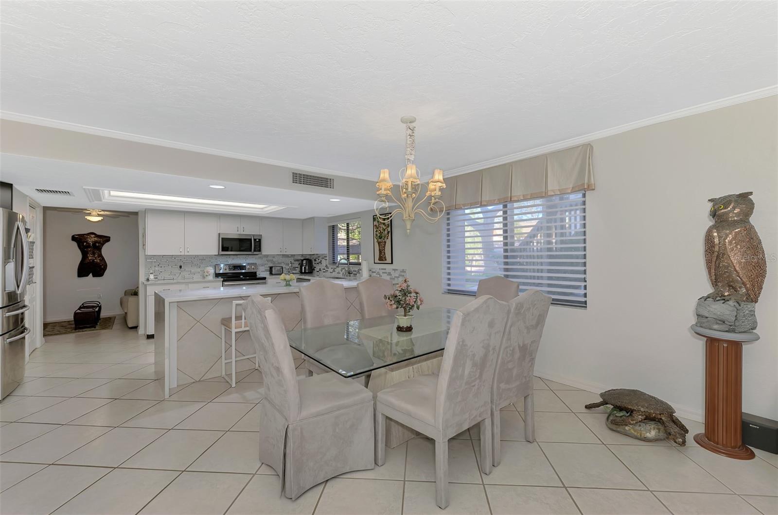 MIDNIGHT COVE II - Residential