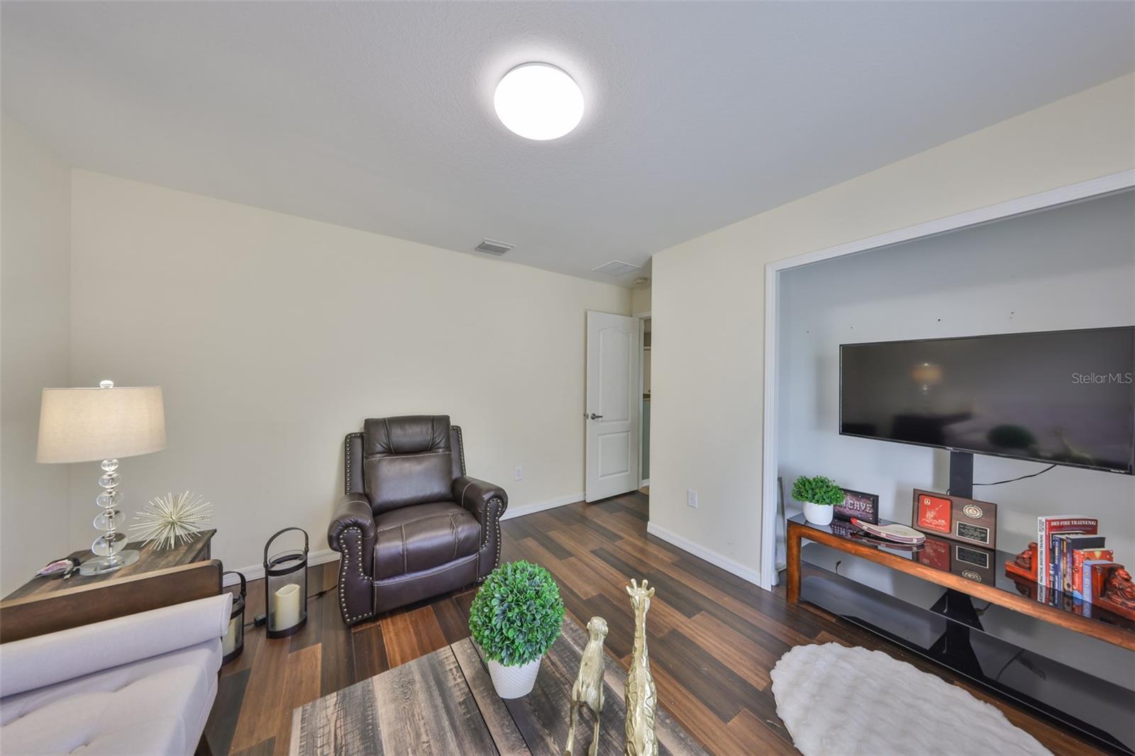 FLAGSTONE AT SOUTH FORK - Residential