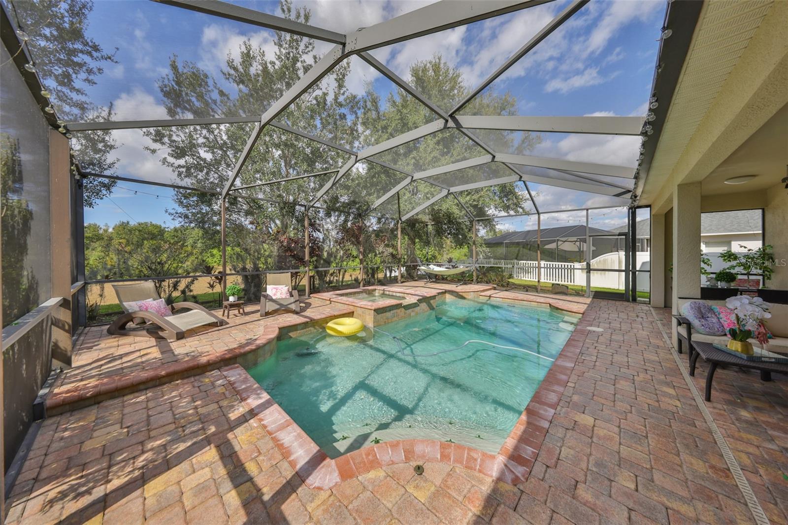 FLAGSTONE AT SOUTH FORK - Residential