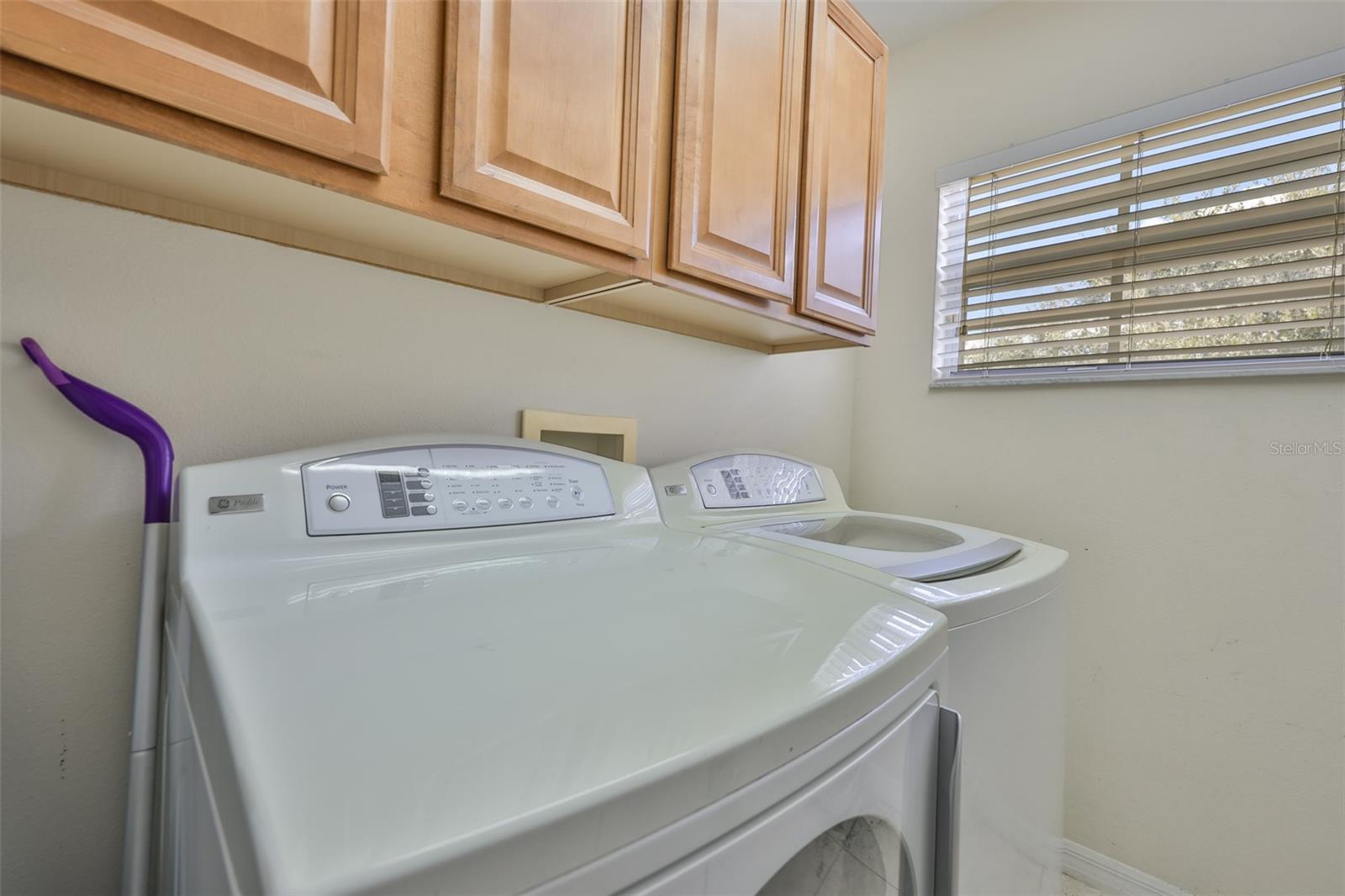 FLAGSTONE AT SOUTH FORK - Residential