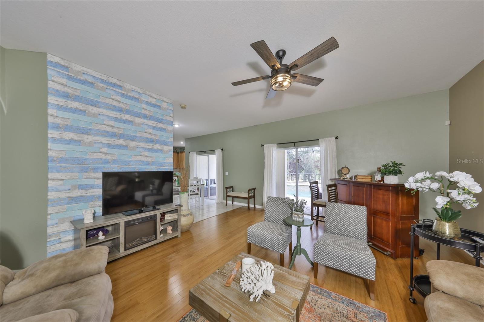 FLAGSTONE AT SOUTH FORK - Residential