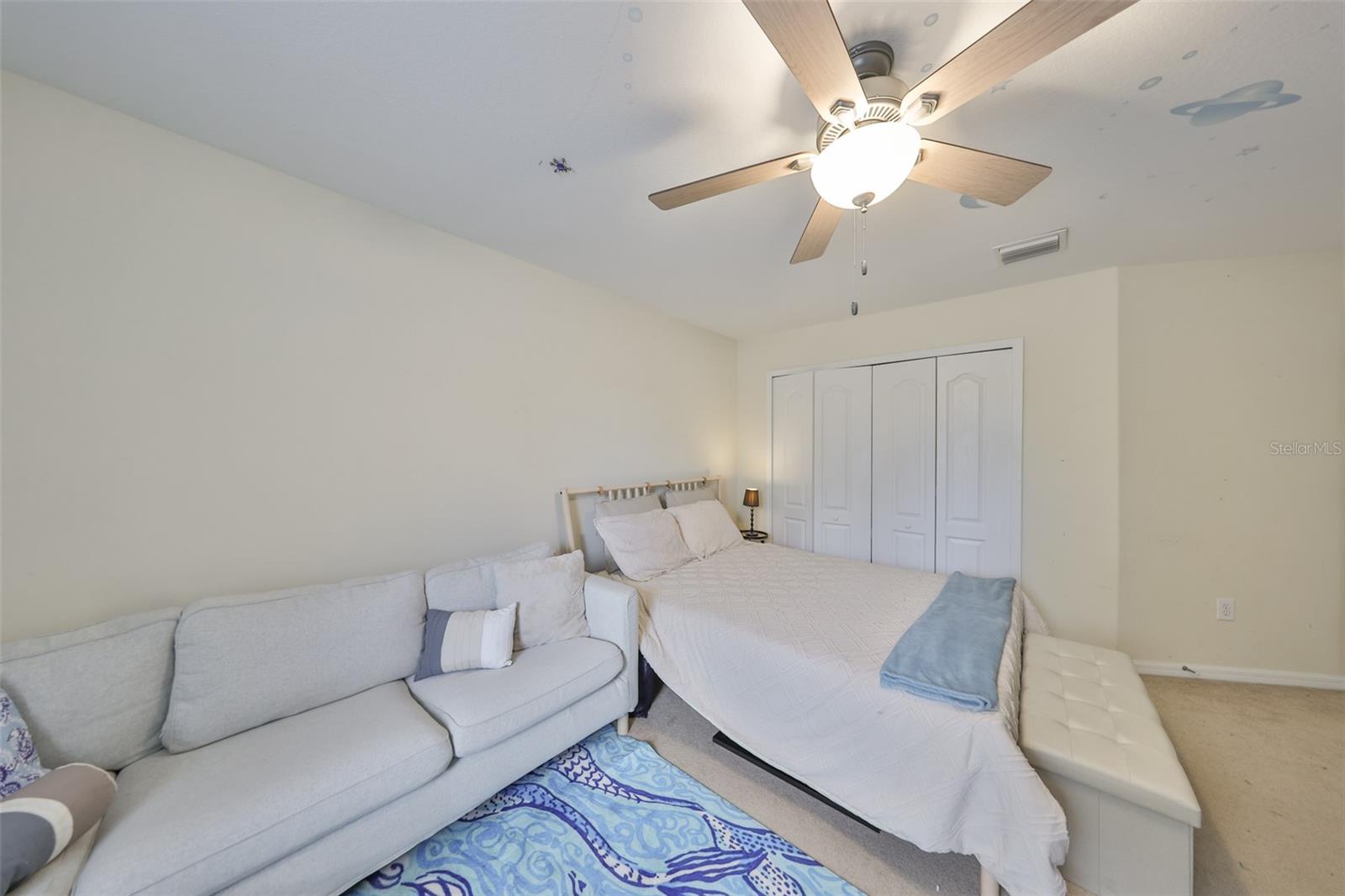 FLAGSTONE AT SOUTH FORK - Residential