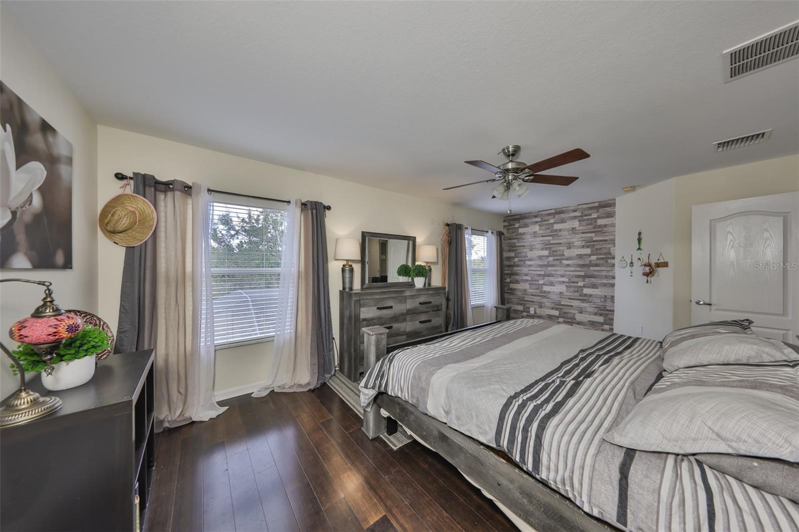 FLAGSTONE AT SOUTH FORK - Residential