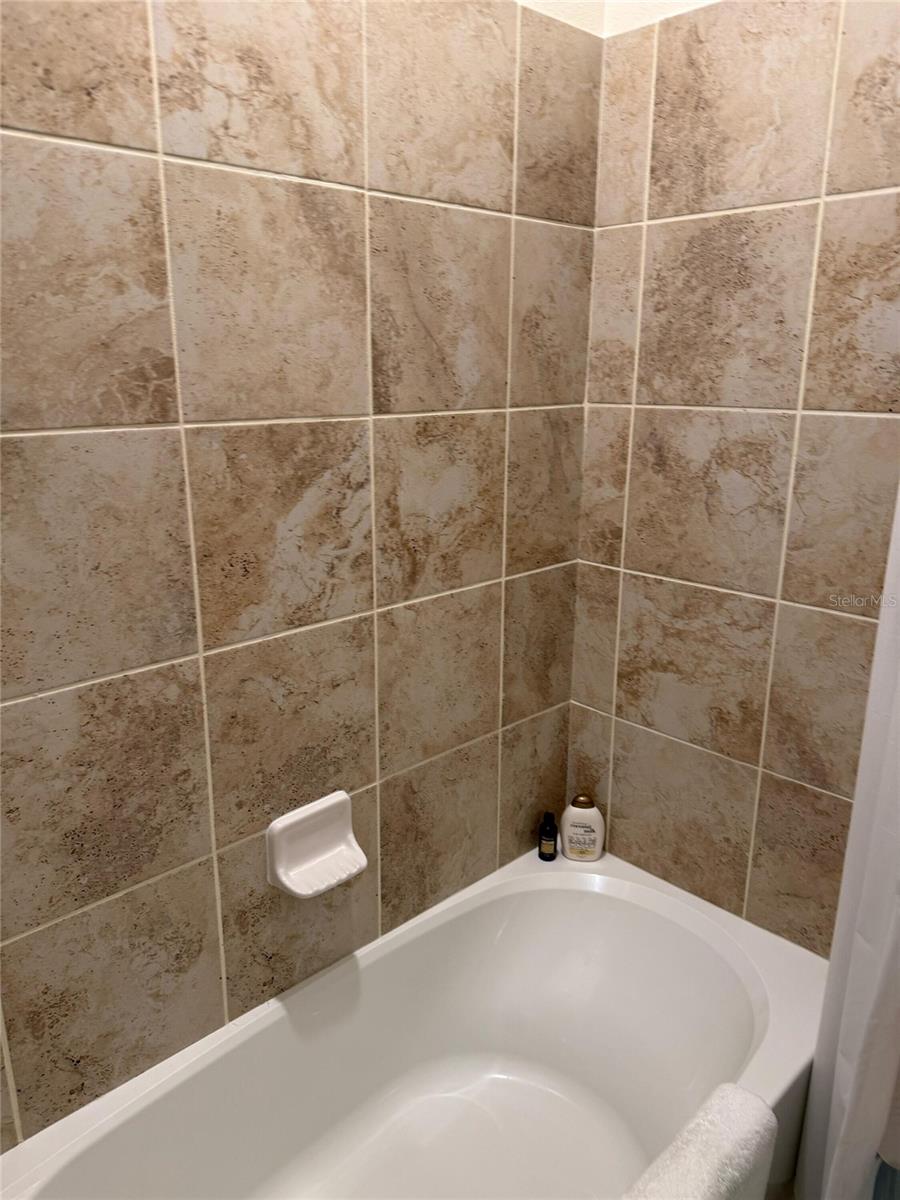 TERRACE 2/HERITAGE LNDG PH 2 B - Residential