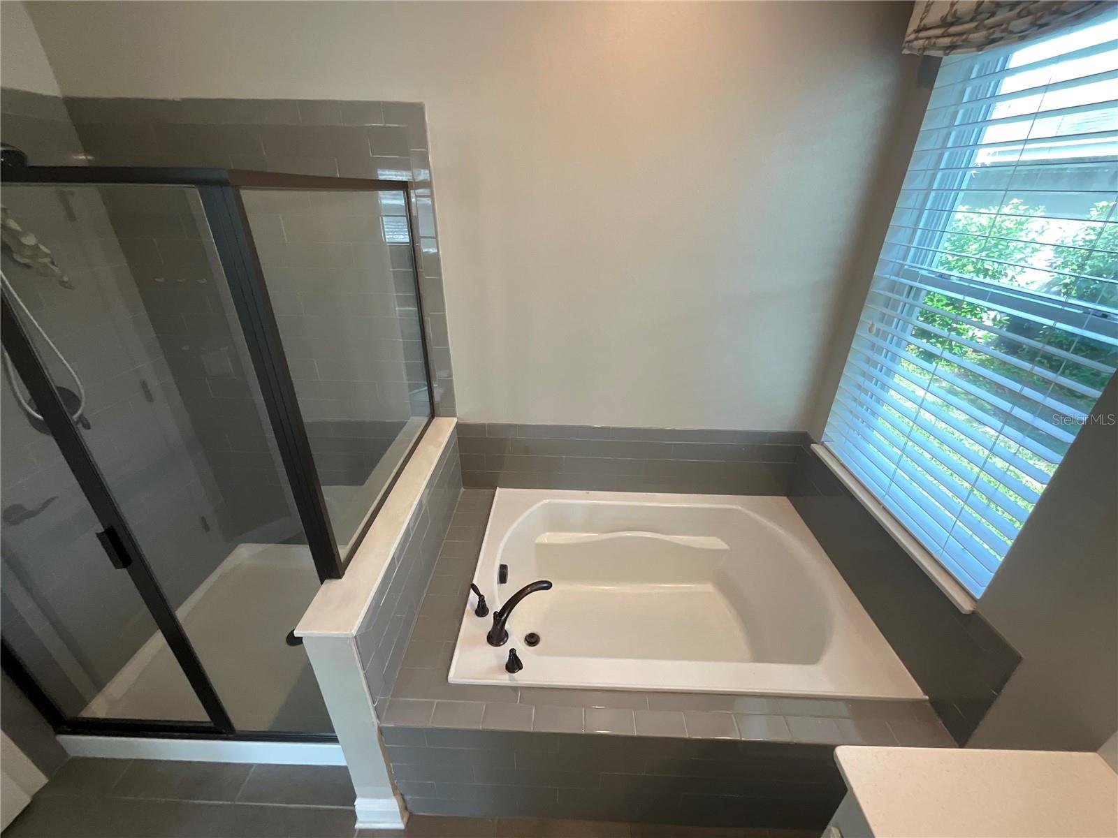 ESPRIT PH 2 - Residential