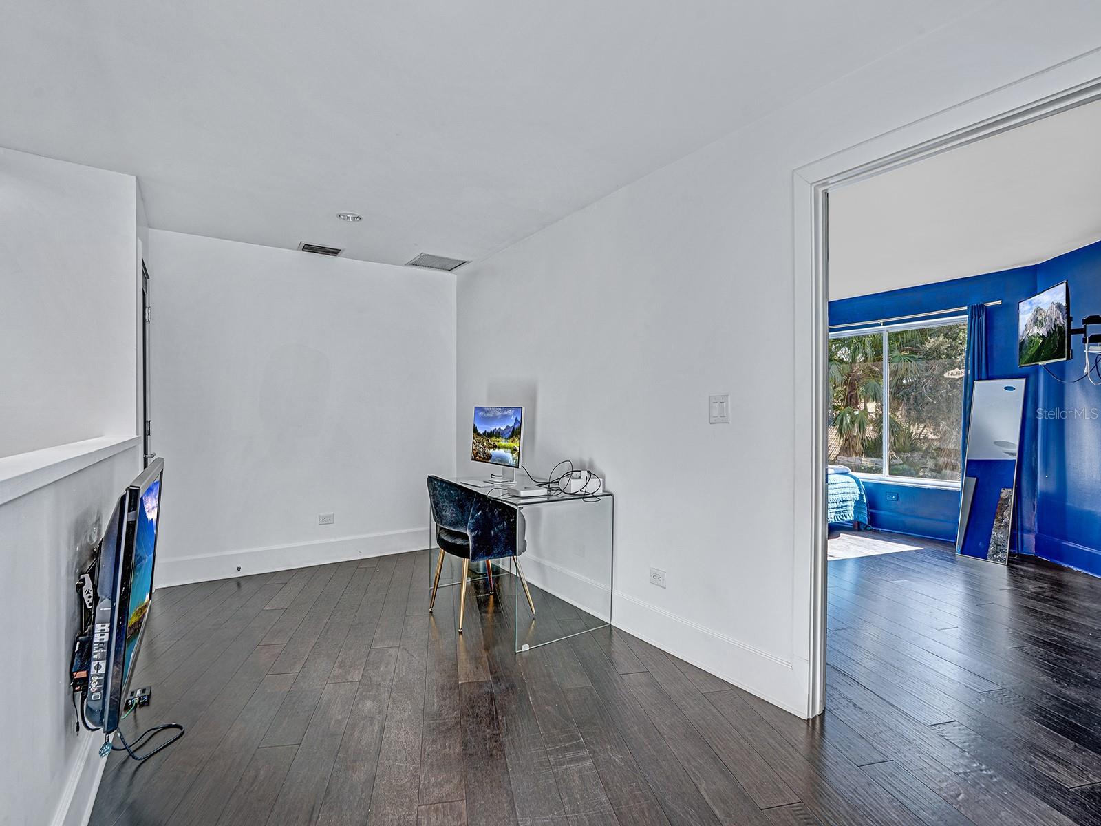 HUNTINGTON SUB - Residential