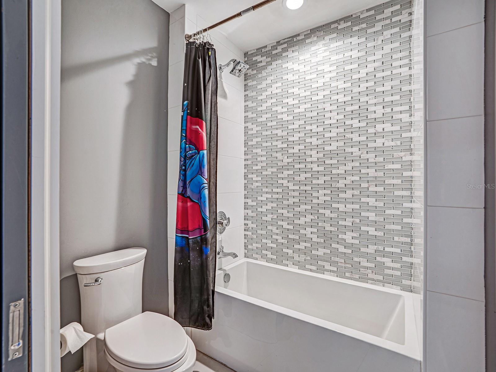 HUNTINGTON SUB - Residential