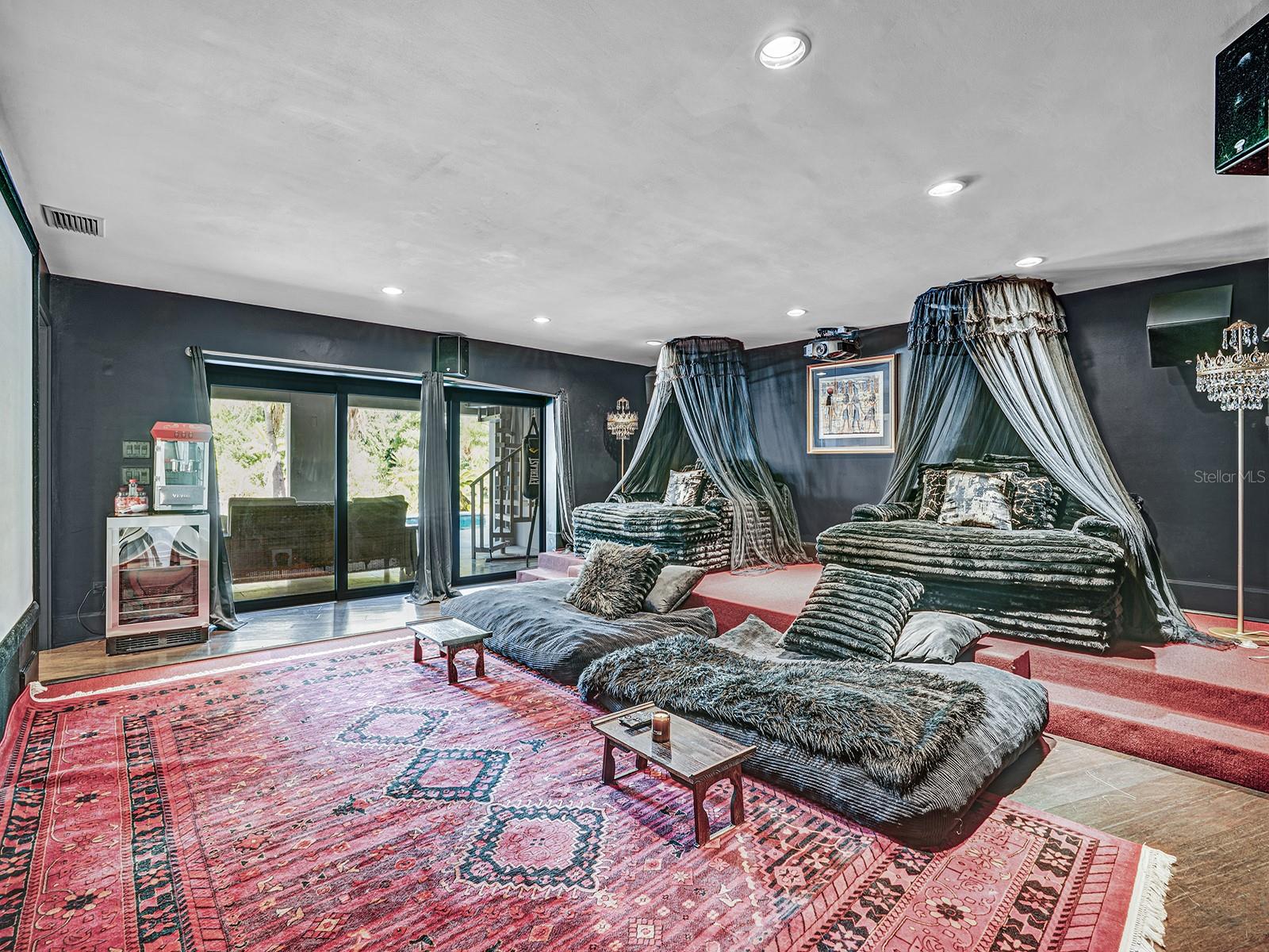 HUNTINGTON SUB - Residential