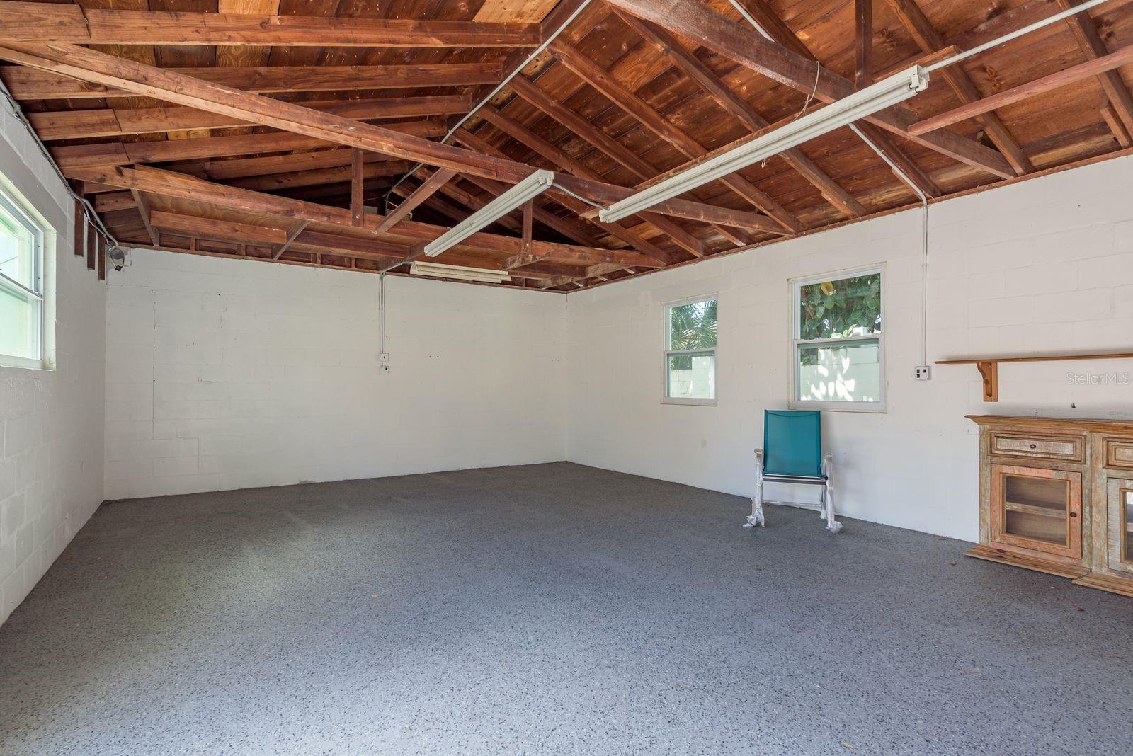 PALM HARBOR ESTATES - Residential