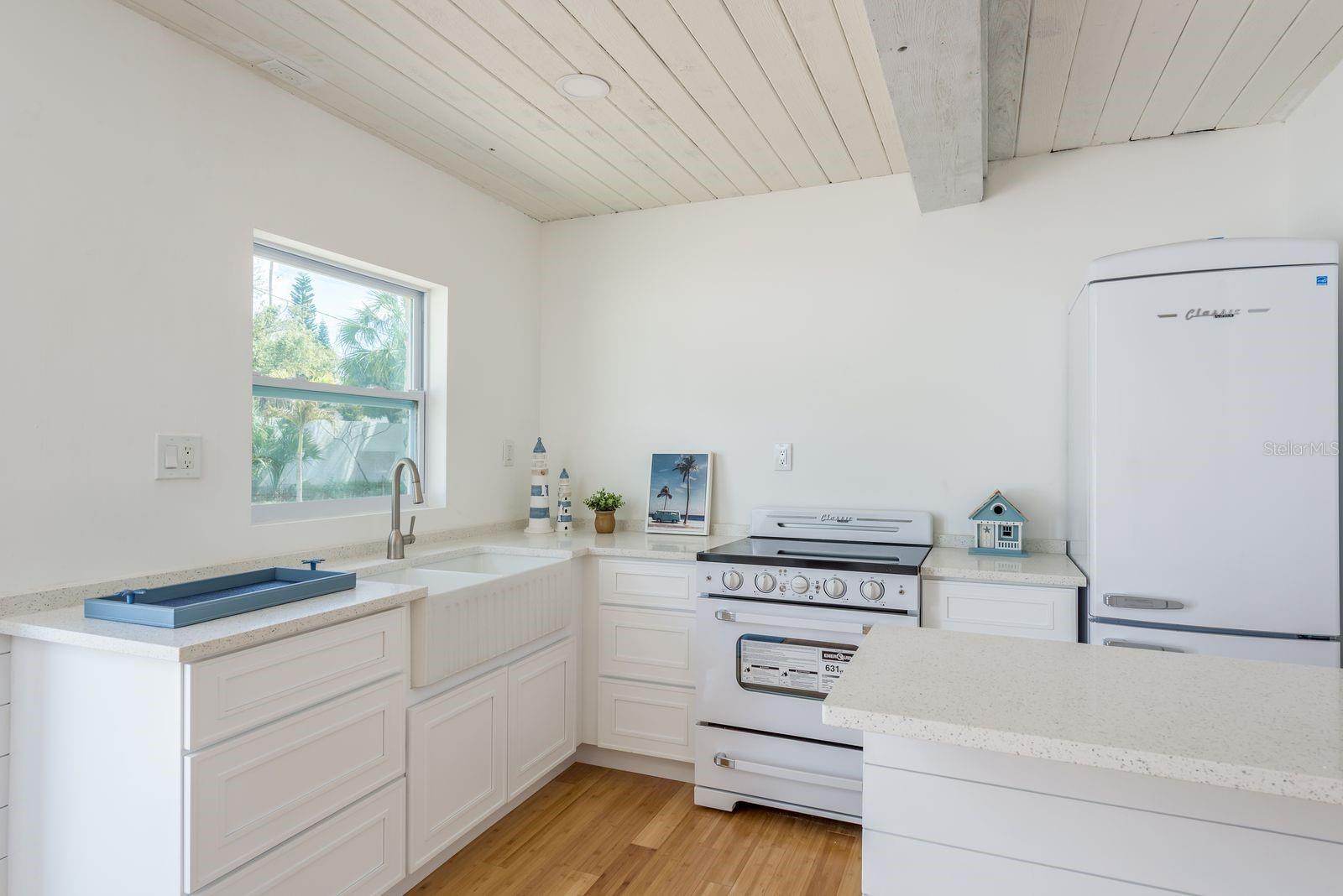 PALM HARBOR ESTATES - Residential