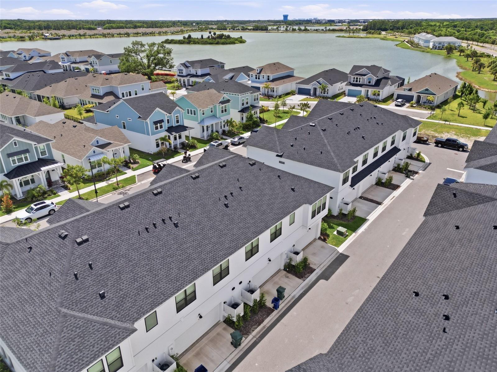 EMERALD LNDG/WATERSIDE - Residential