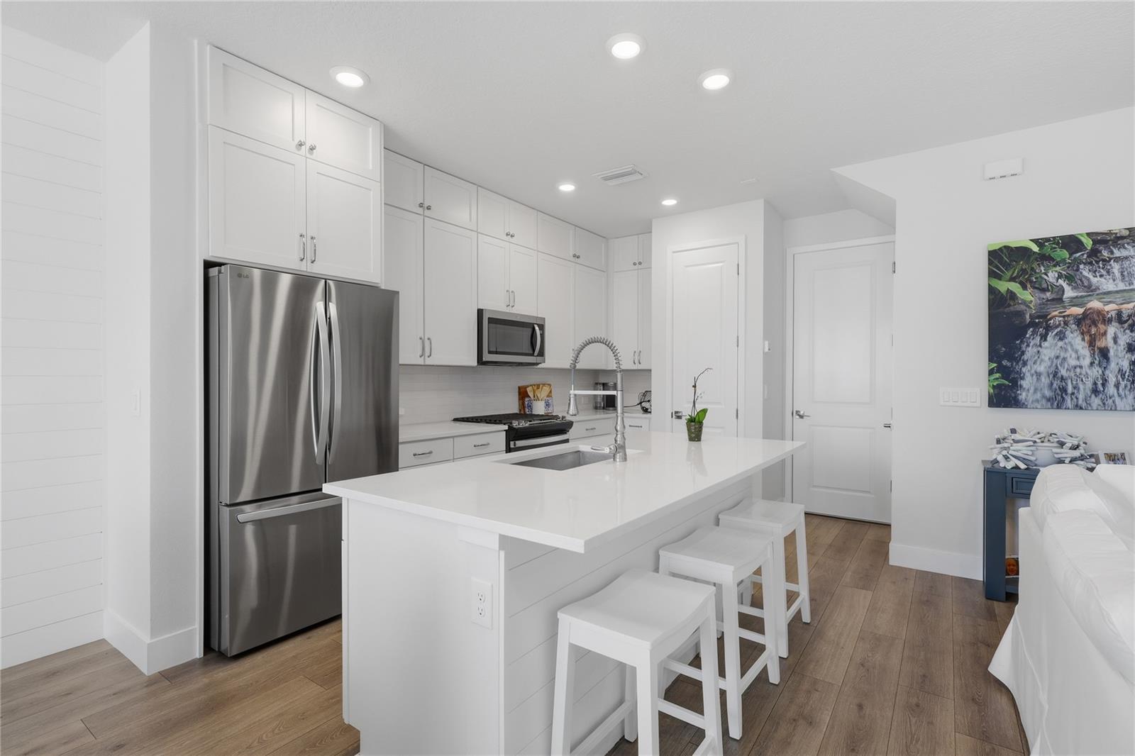 EMERALD LNDG/WATERSIDE - Residential