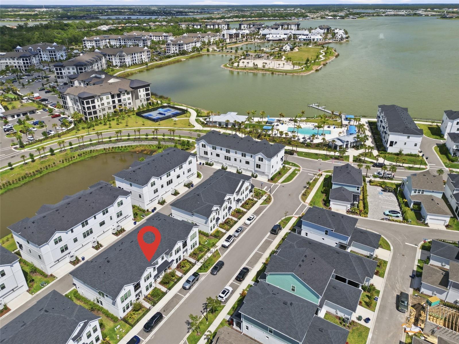 EMERALD LNDG/WATERSIDE - Residential