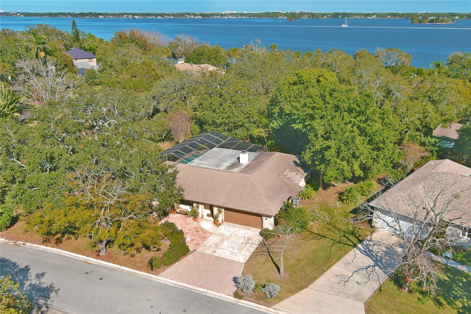 1440 N JENNINGS LANE