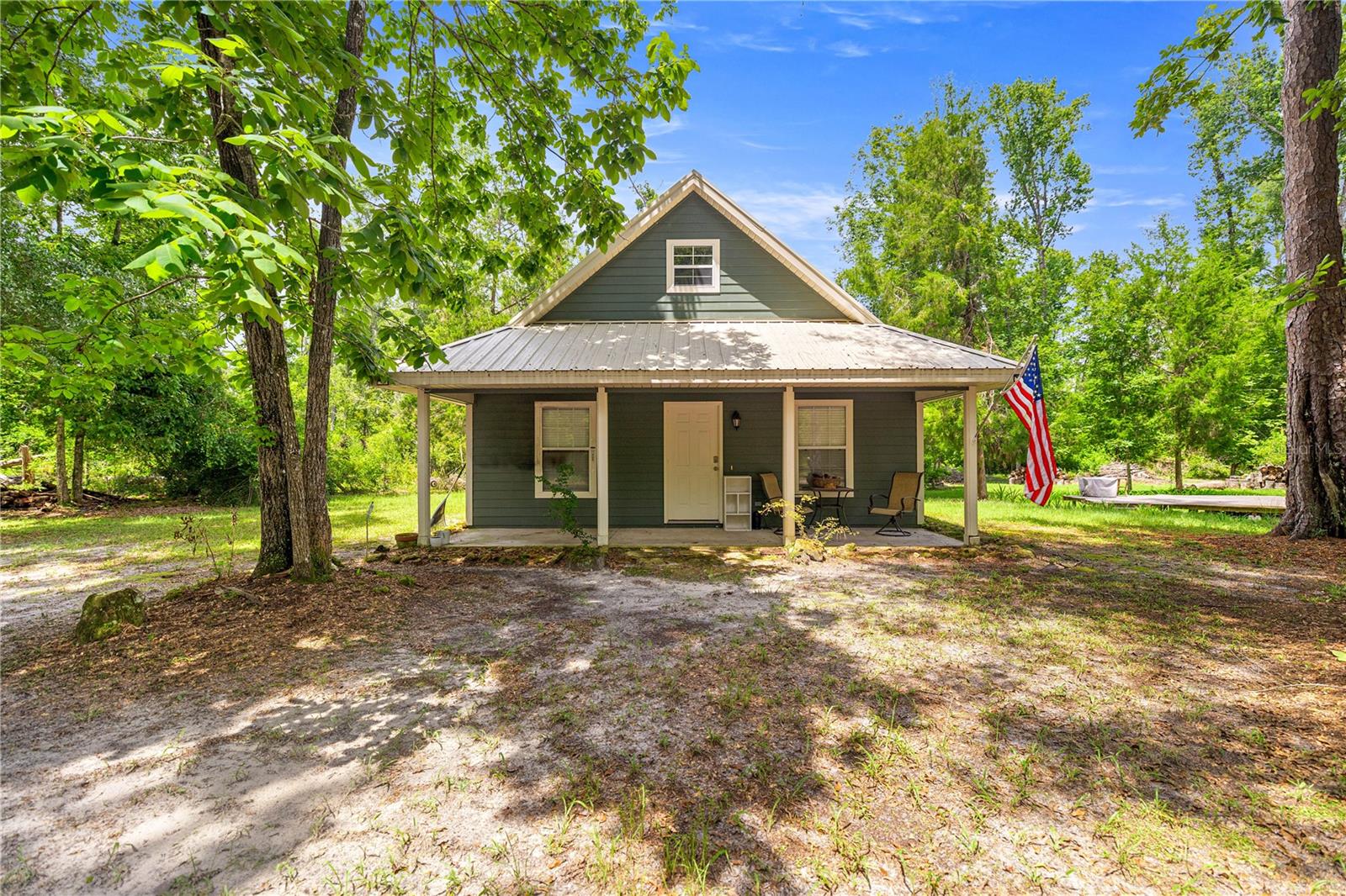 ICHETUCKNEE WILDERNESS - Residential