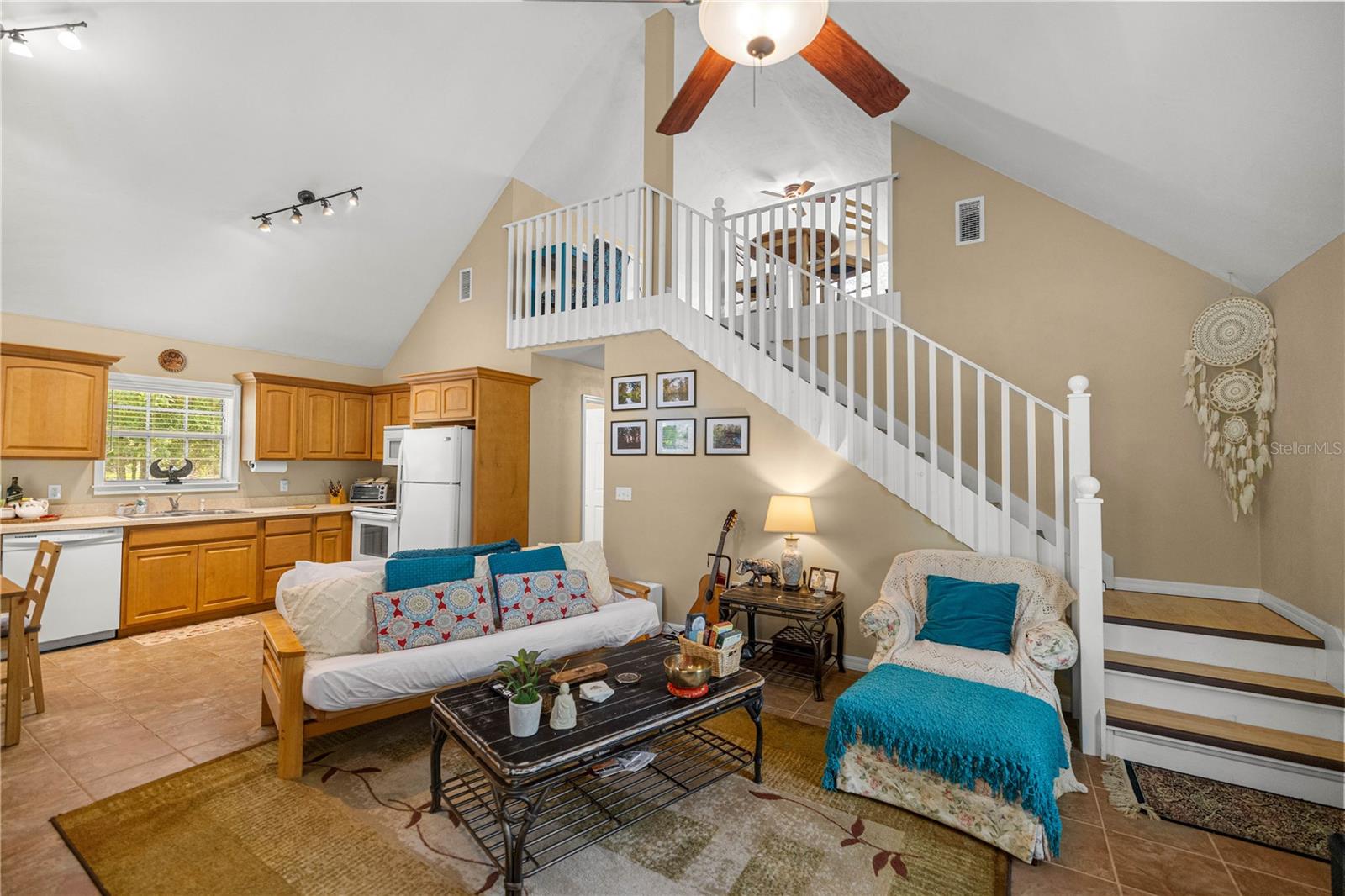 ICHETUCKNEE WILDERNESS - Residential