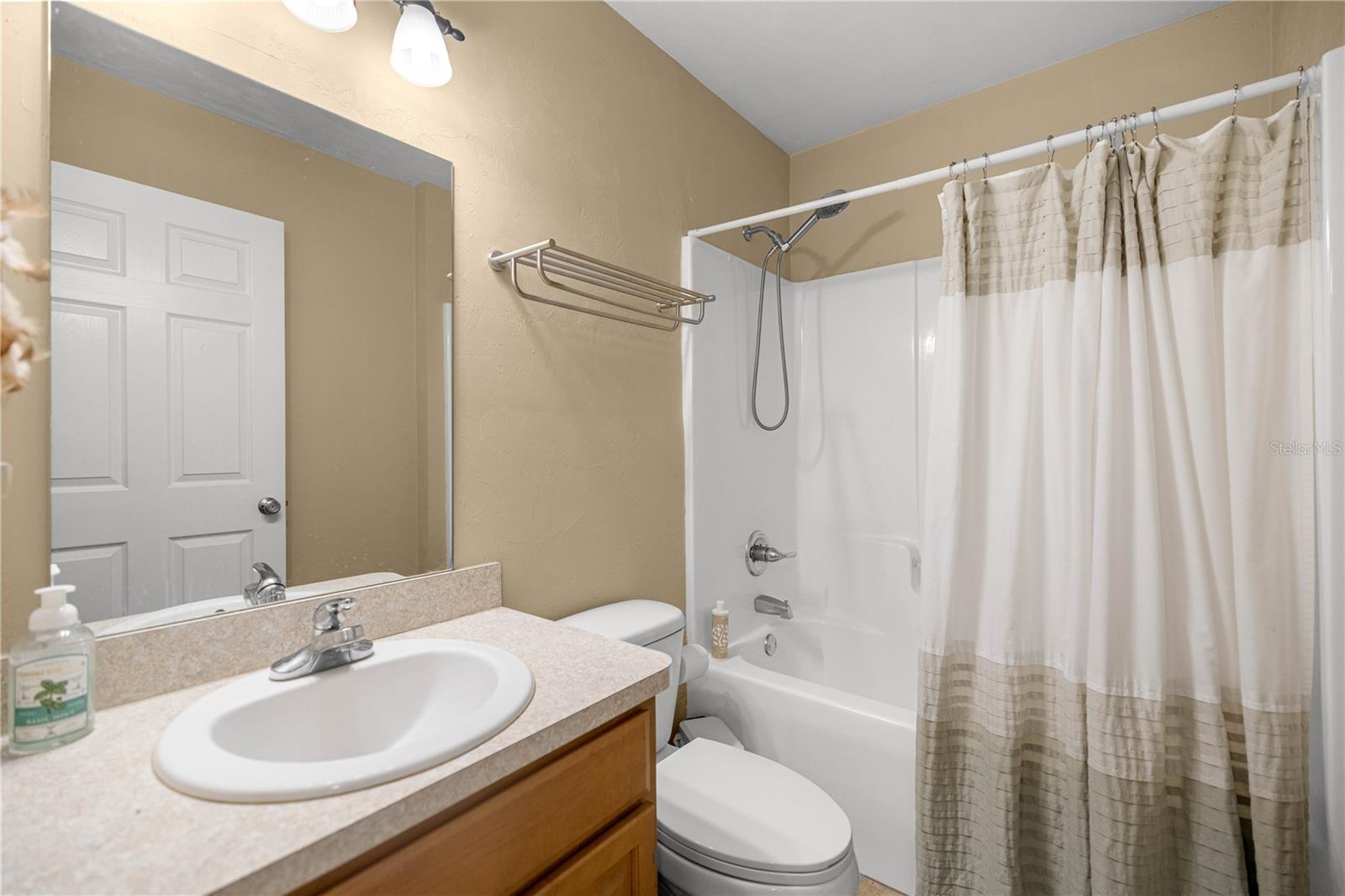 ICHETUCKNEE WILDERNESS - Residential