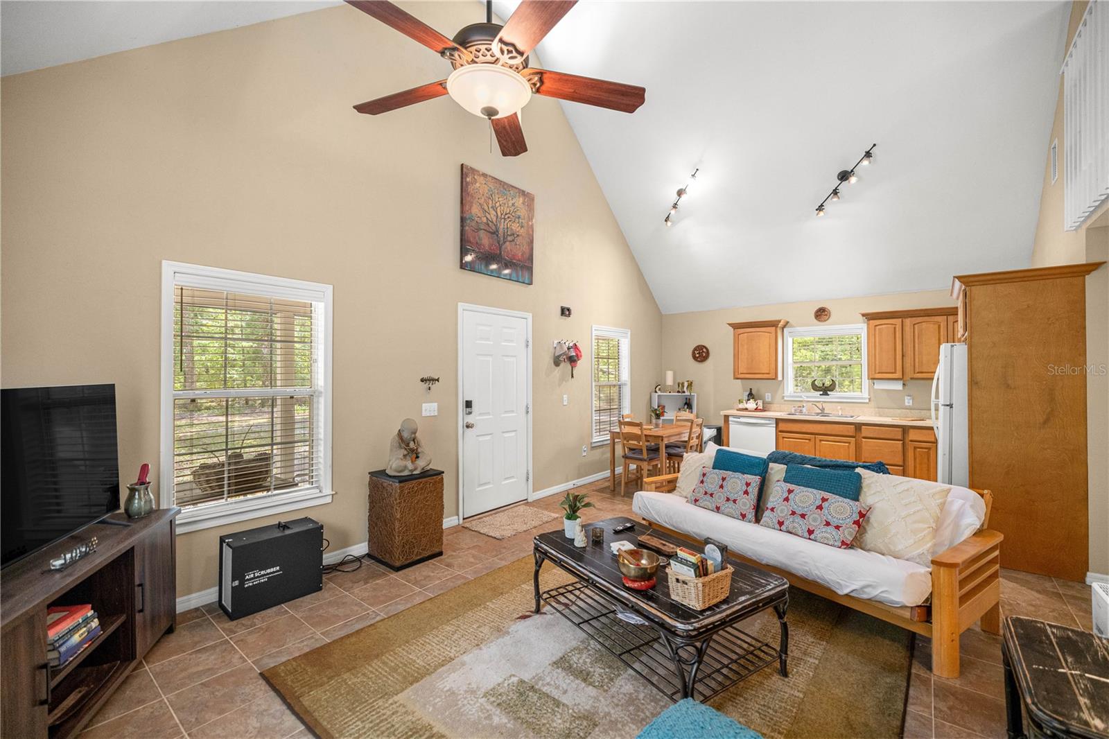 ICHETUCKNEE WILDERNESS - Residential